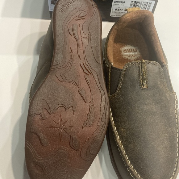 Brand new pair of georgia boots loafers size 8.5 M - Picture 3 of 3